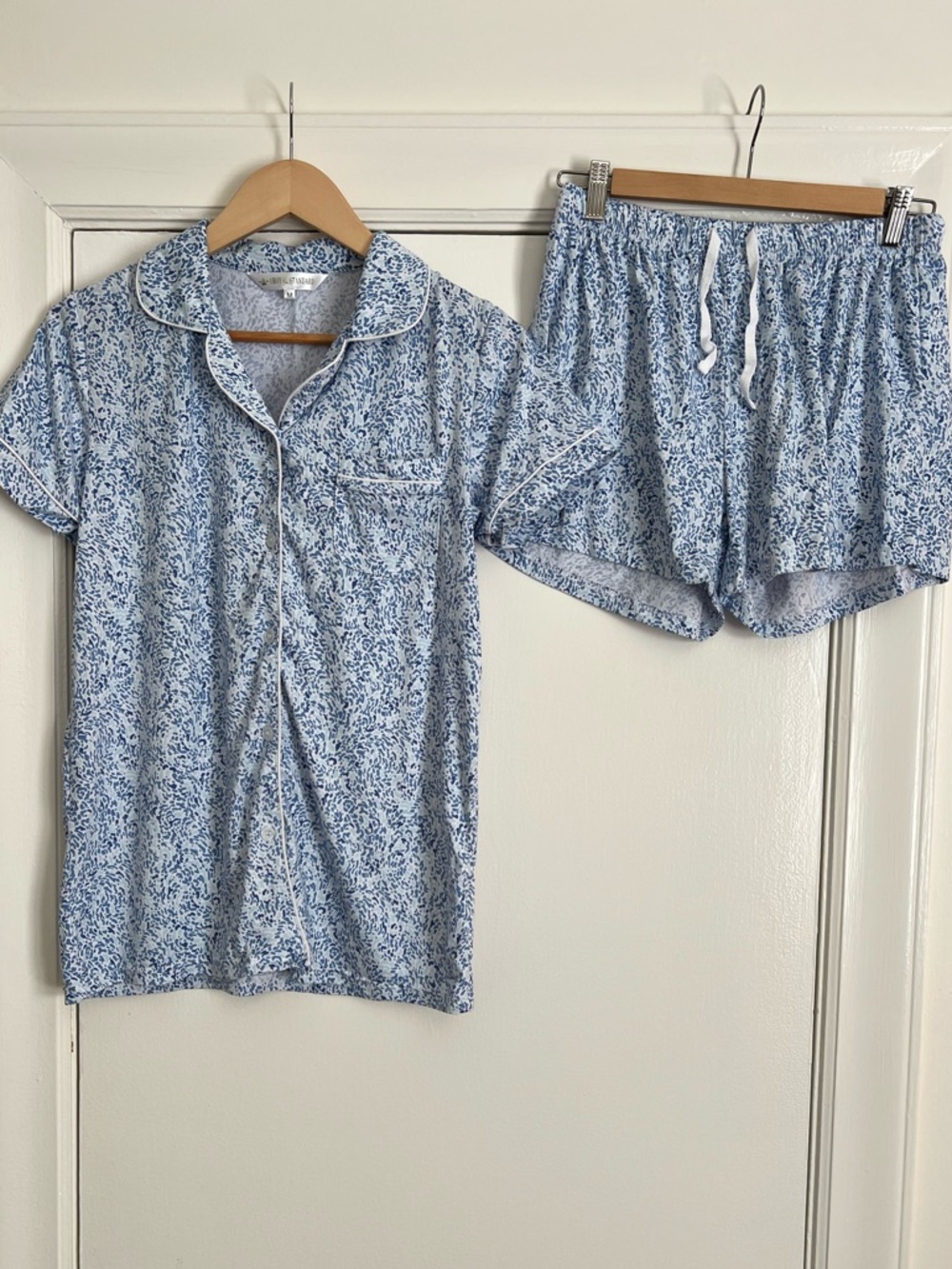 Royal Standard Button Up Shortie Pajama Set Size medium